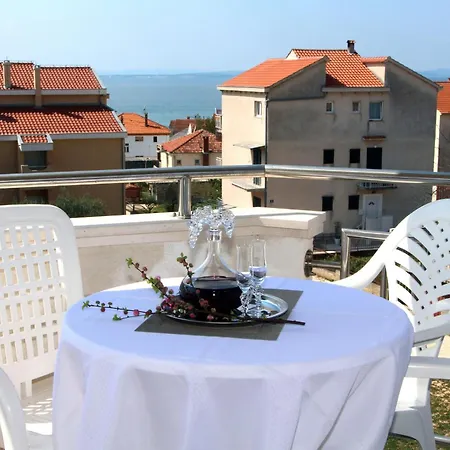 Apartman Amado/lozic Zára