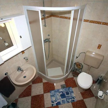 Apartman Amado/lozic Zára