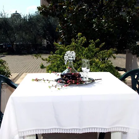 Apartman Amado/lozic Zára